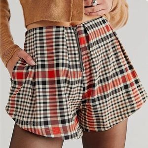 Free People Mayfair Plaid Pleated High Rise Shorts Size 6